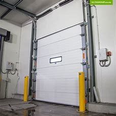 Wodoodporność Automatyczna przemysłowa brama segmentowa 40 mm Stal powlekana panelem bezpiecznym dla palców